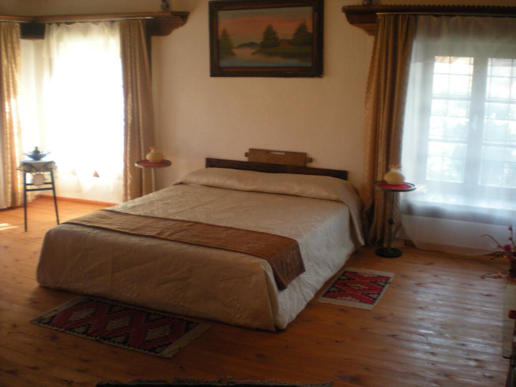 Pashko Vasa Guesthouse Shkoder Ruang foto